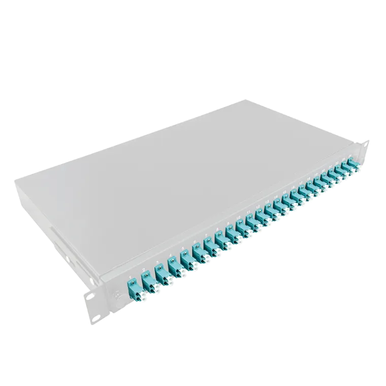 Komplett bestückte Spleißbox LC-DX 24 Port, Multimode OM3, 1HE, Hellgrau