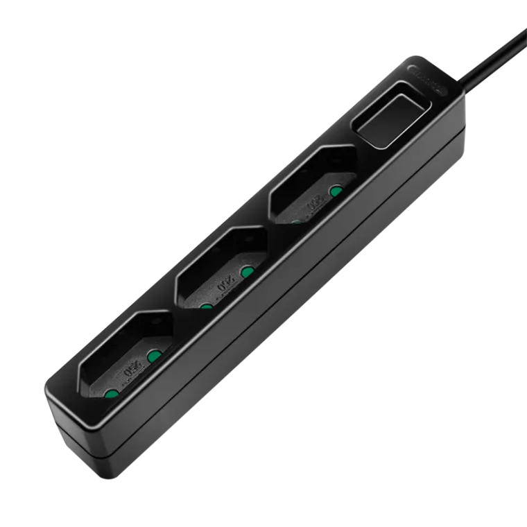 Steckdosenleiste 3-fach, 3x CEE 7/16, schmal, 1,5 m, schwarz