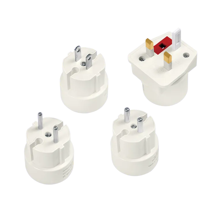 Steckdosenadapter Reise-Set, 4 verschiedene Stecker